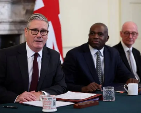 Keir Starmer Presides Over Government Meeting Amid Increasing Tensions After Resignation of Top Aide